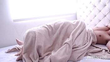 Mainit Na Pinay Gf Ginising Ang Bf Sa Umaga Ng Masarap Na Alindog