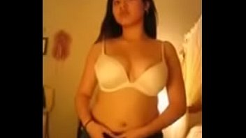 Sizzling Pinay Sa Webcam Show