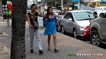 Maliit Pero Masarap Na Pinay Sinarap Ng Backpacker Nang Walang Kondom At Kinain Ang Pwet