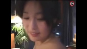Koreanang Si Cho-hee: Nakahubad At Nag-aalab Na Kagandahan