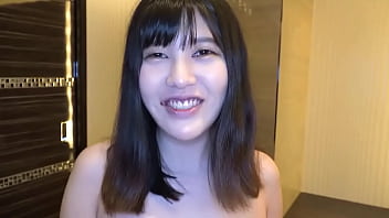 Haponang May Maitim Na Buhok, Handang Magbigay Ng Sarap Sa Kama—walang Censura, Hubo’t Hubad, At Puno Ng Alindog.
